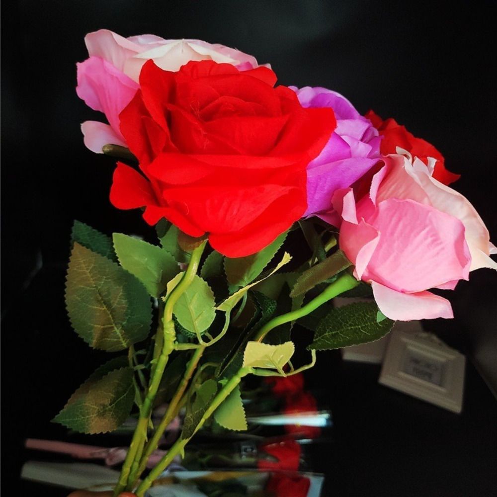 Glowing Artificial Rose Flower - đánh giá và giá Photography Lighting Simulator Free